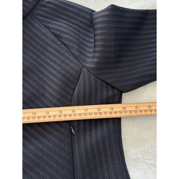 T By Talbots Jacket Medium Zip Fitted Textured Jacquard Active Athleisure - Picture 10 of 14